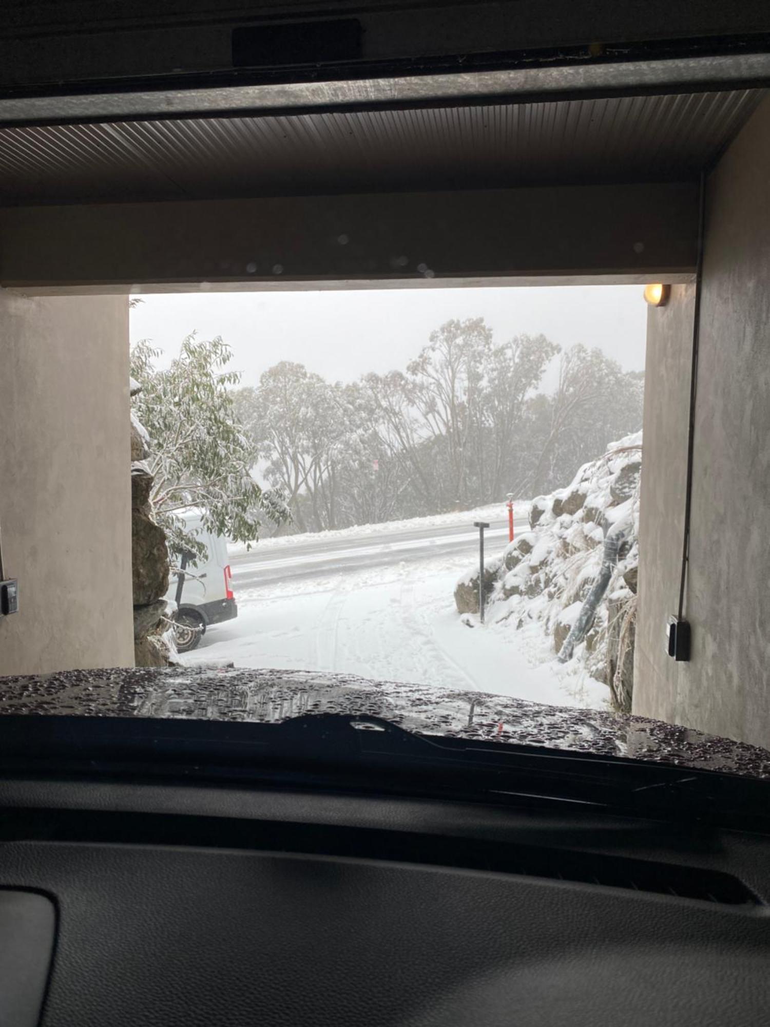 Alpine Woodsmoke Apartments Falls Creek Exterior foto